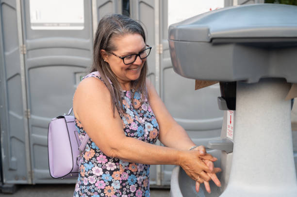 Best Porta potty rental near me  in Garden City, MI